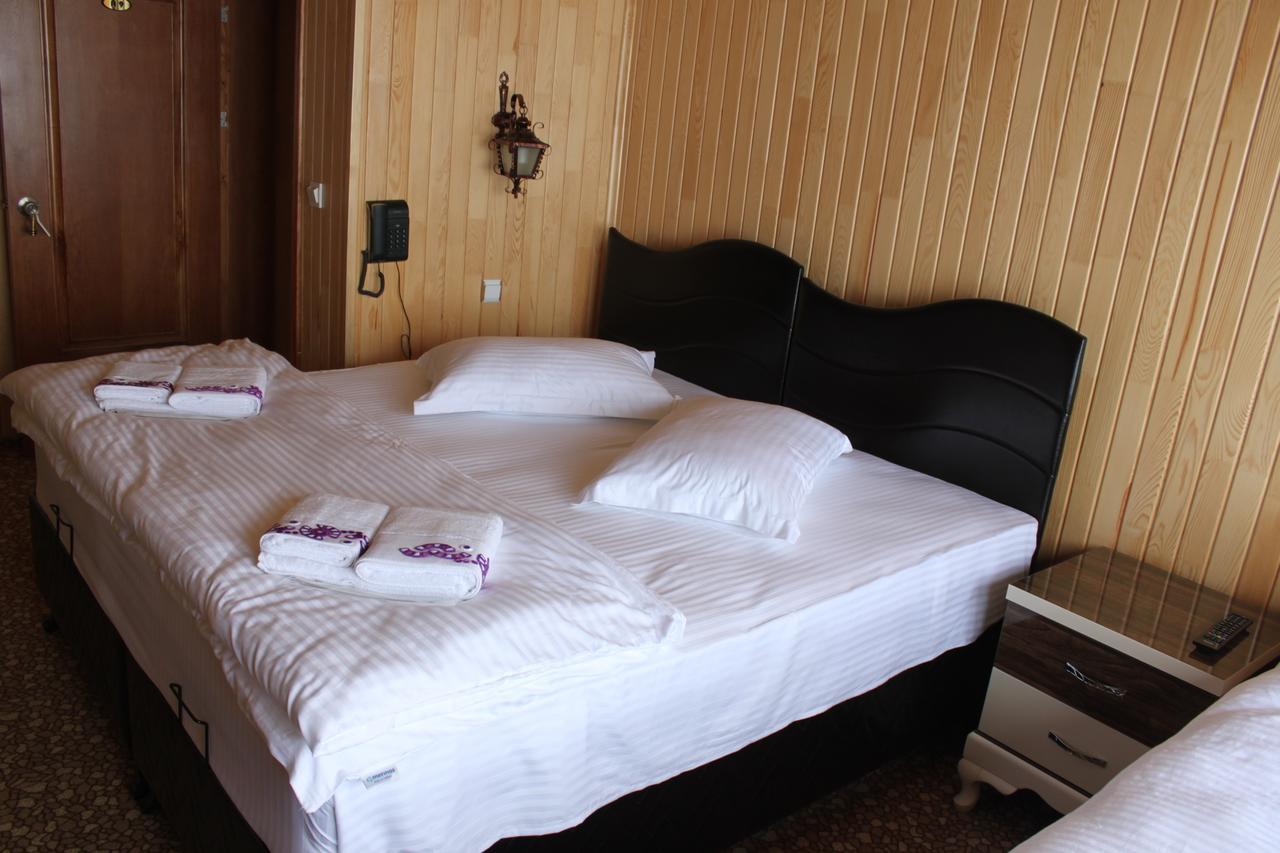 جايكارا Aymeydani Hotel المظهر الخارجي الصورة