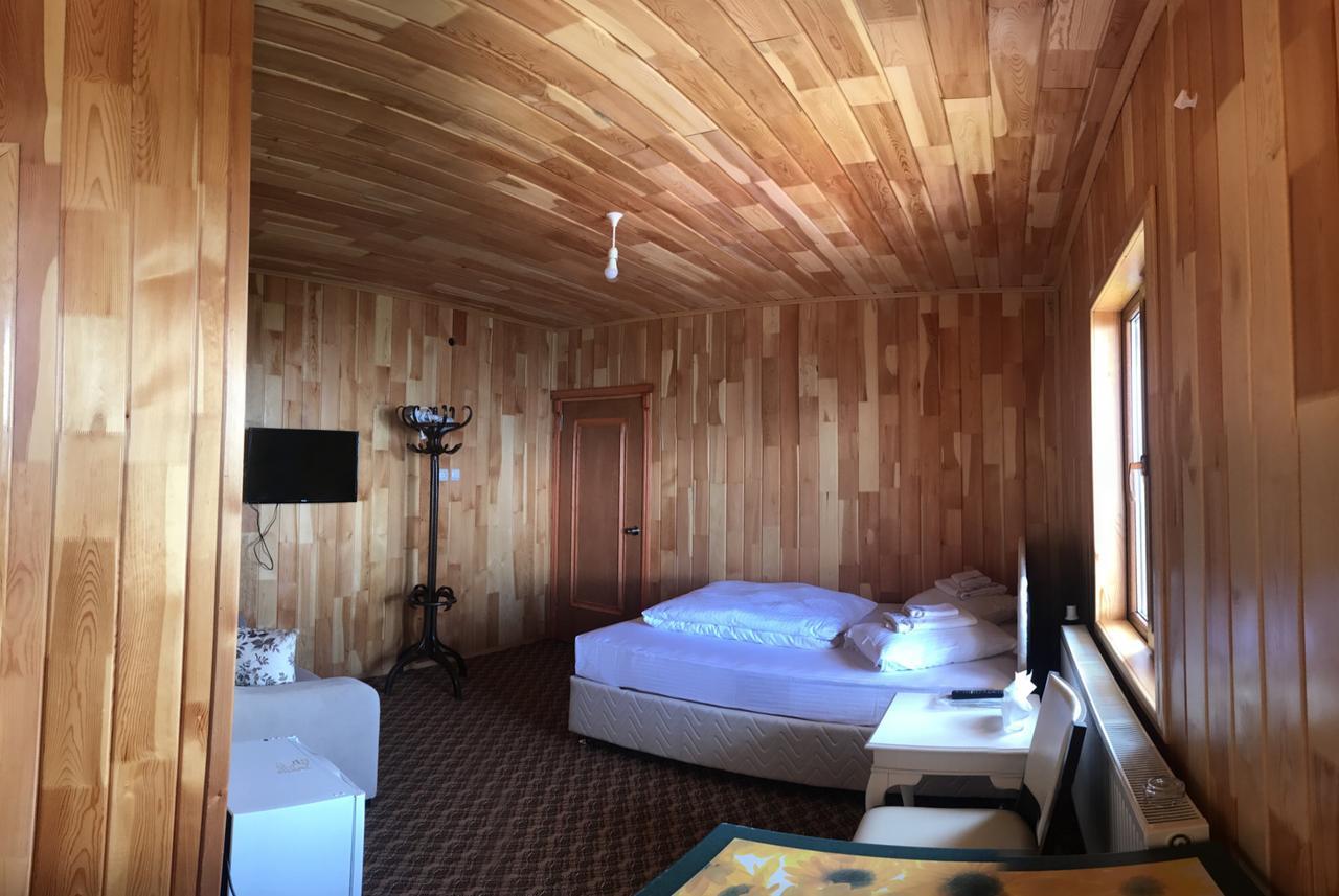 جايكارا Aymeydani Hotel المظهر الخارجي الصورة